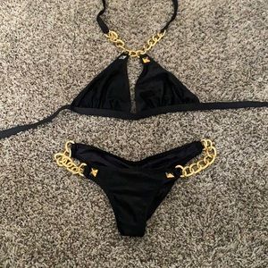 Dolce vita gold chain and black bikini